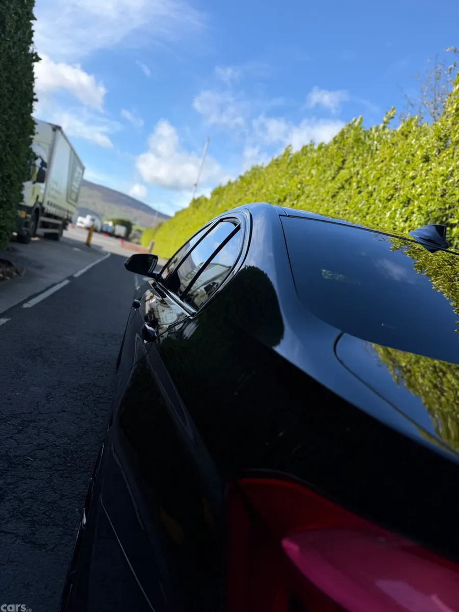 BMW 3-Series Saloon, Diesel, 2016, Black