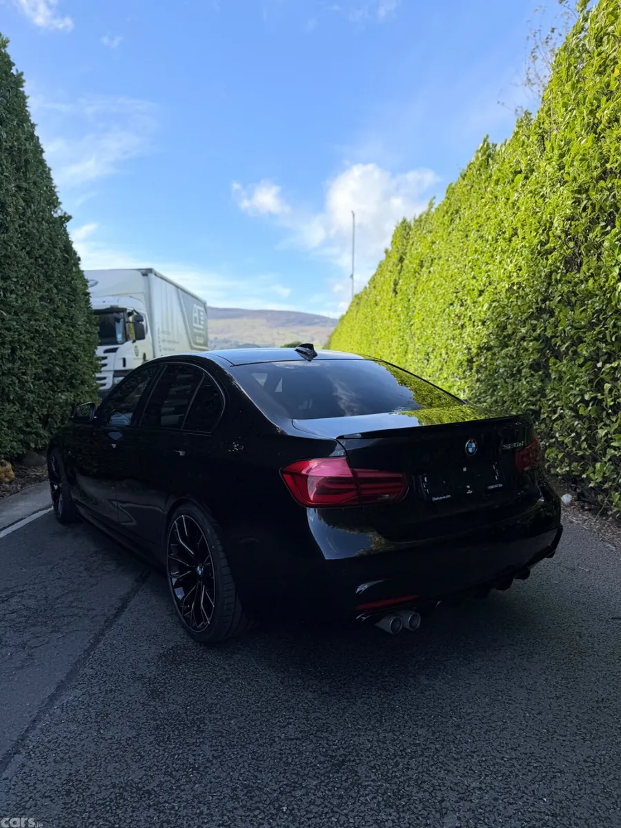 BMW 3-Series Saloon, Diesel, 2016, Black