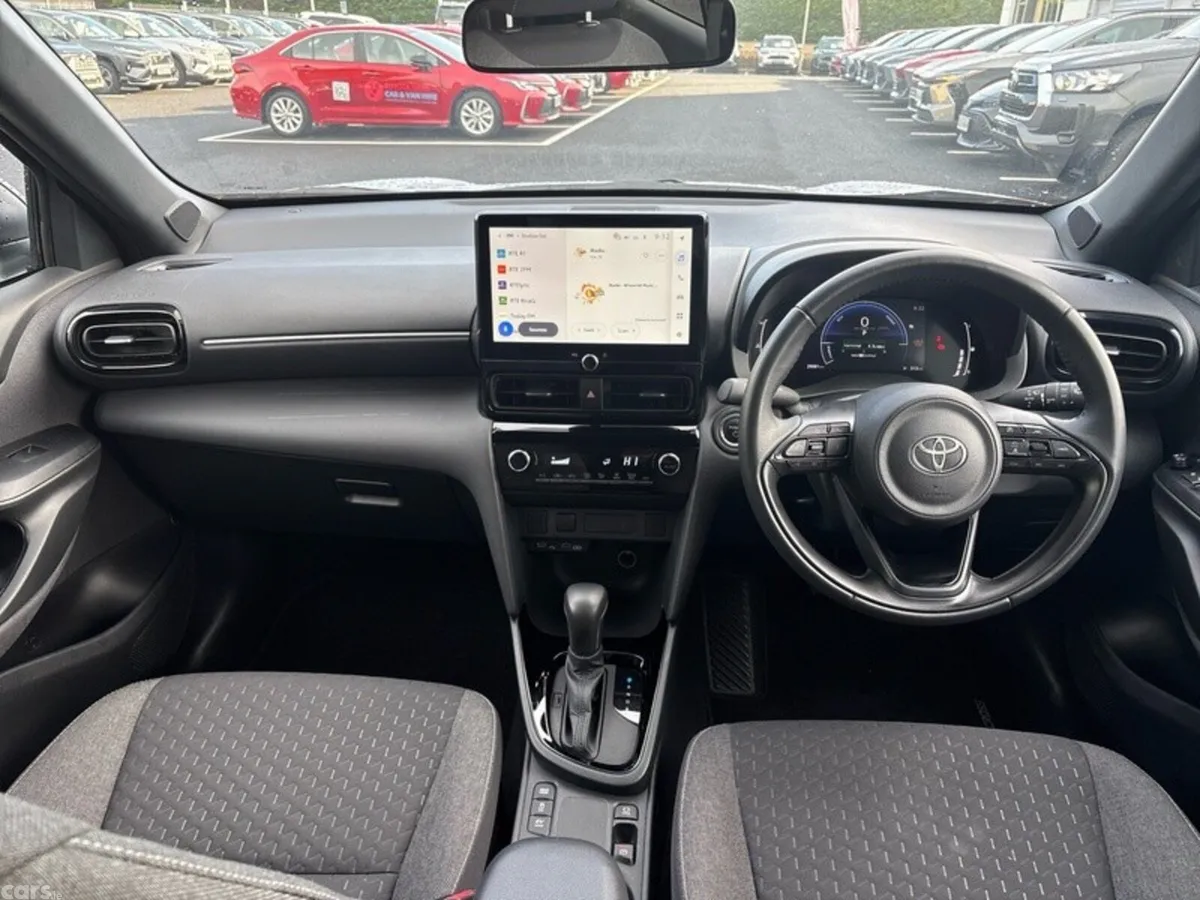 Toyota Yaris Cross SUV, Petrol Hybrid, 2026, Grey