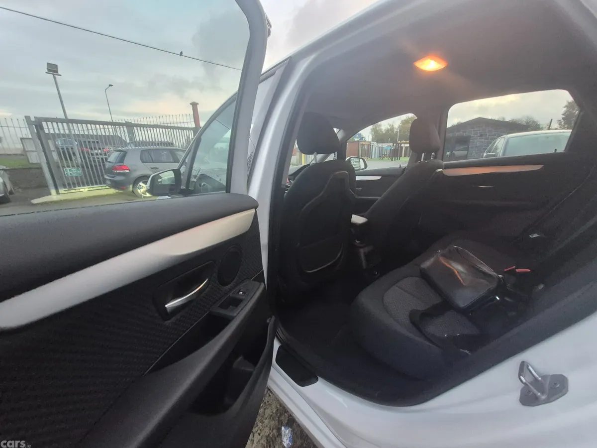 BMW 2-Series Hatchback, Diesel, 2016, White