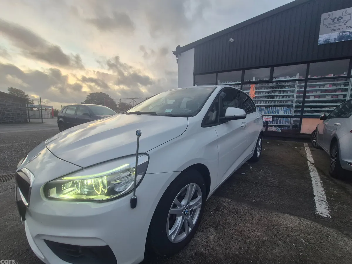 BMW 2-Series Hatchback, Diesel, 2016, White