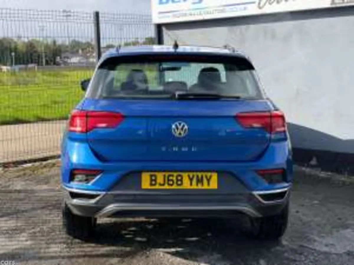 Volkswagen T-Roc SUV, Diesel, 2018, Blue