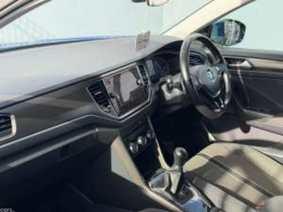 Volkswagen T-Roc SUV, Diesel, 2018, Blue