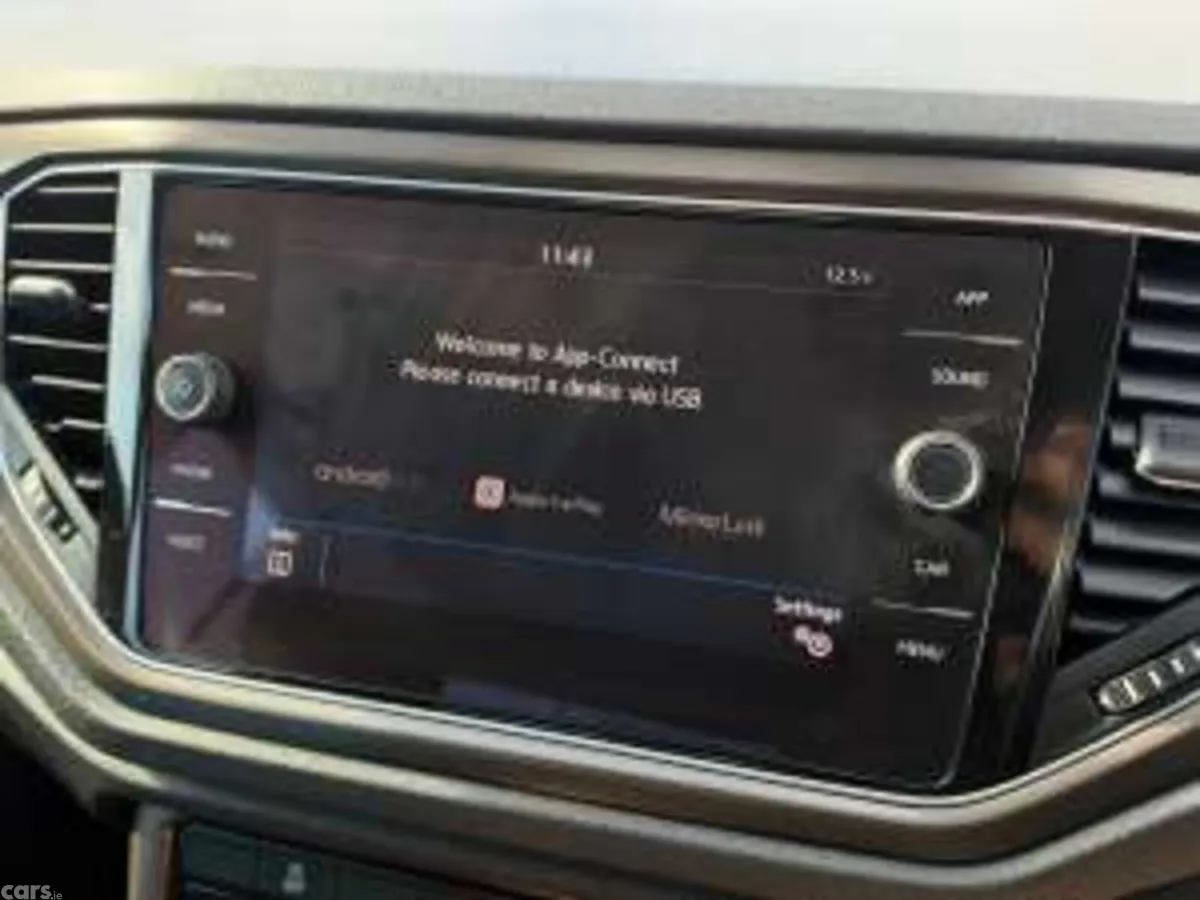 Volkswagen T-Roc SUV, Diesel, 2018, Blue
