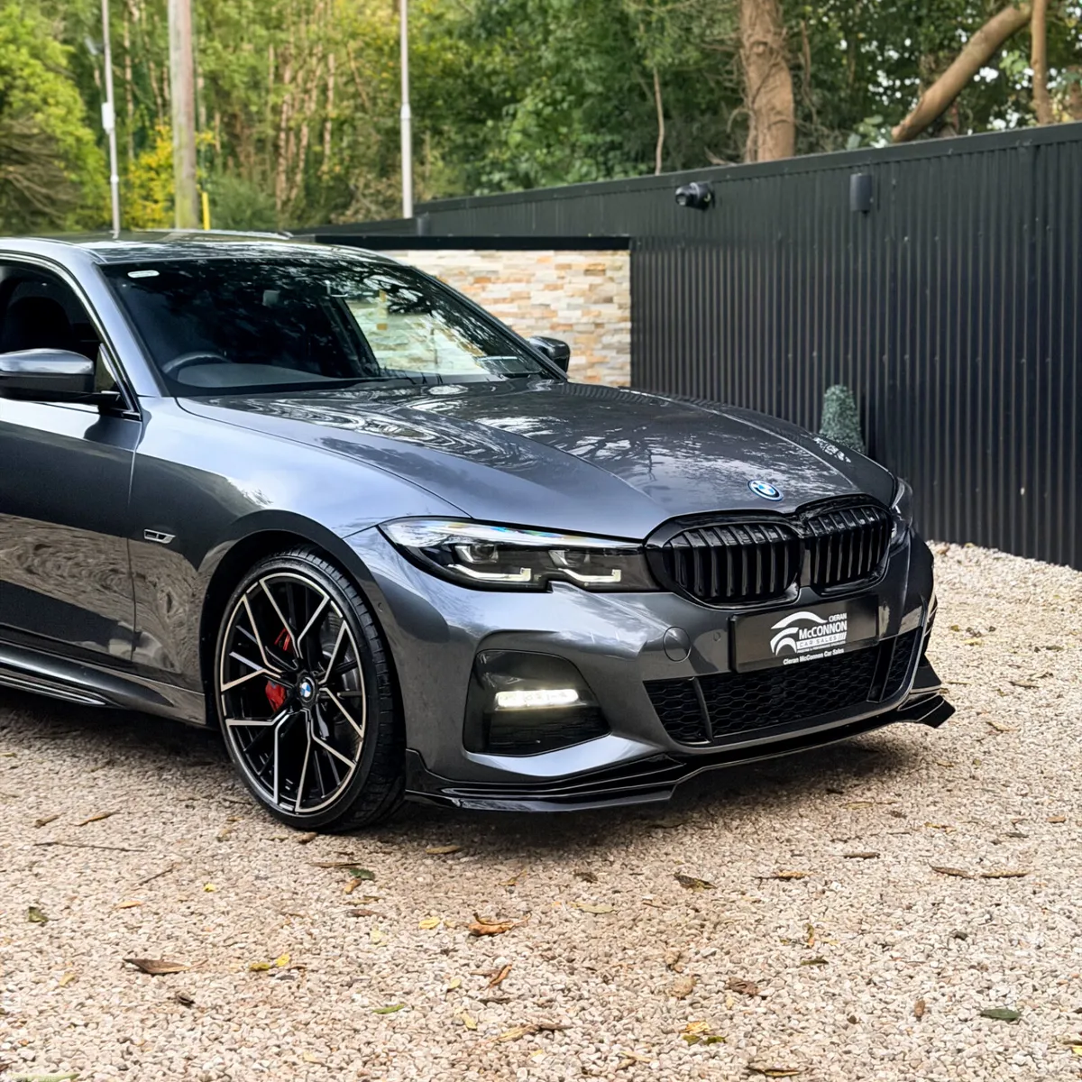 BMW 3-Series Saloon, Petrol Plug-in Hybrid, 2022, Grey