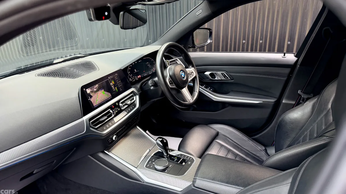 BMW 3-Series Saloon, Petrol Plug-in Hybrid, 2022, Grey