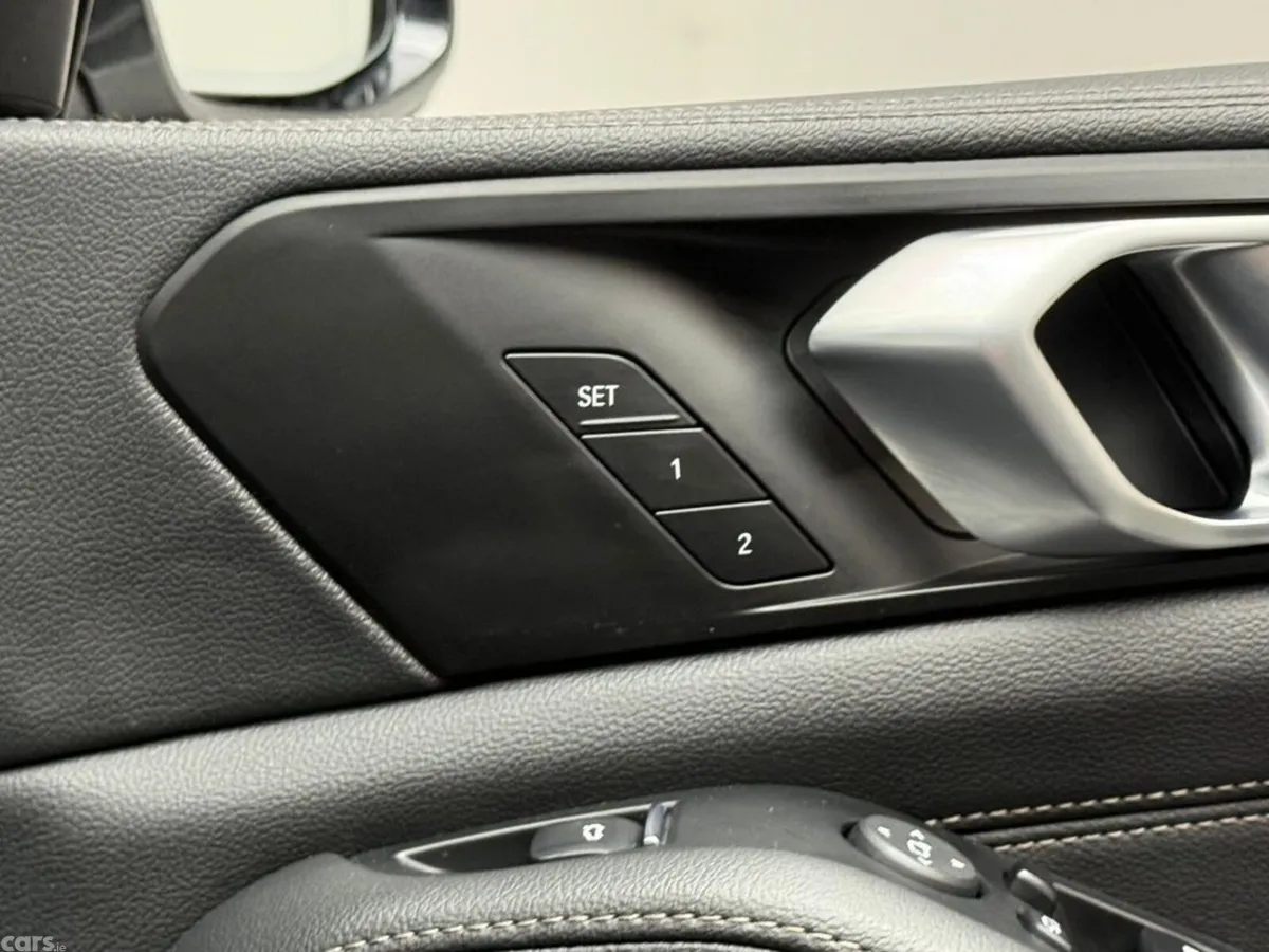 BMW X5 SUV, Petrol Plug-in Hybrid, 2023, White