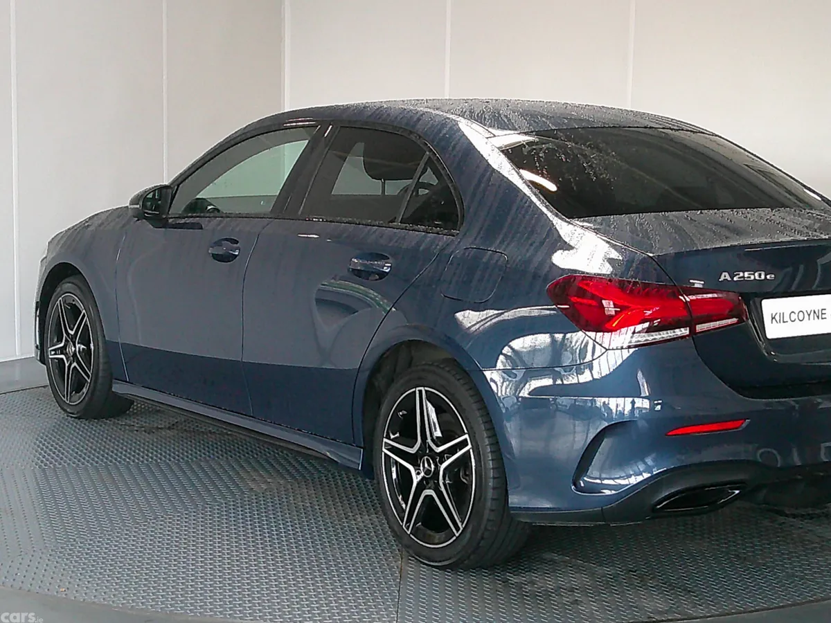 Mercedes-Benz AMG Saloon, Petrol Hybrid, 2021, Blue