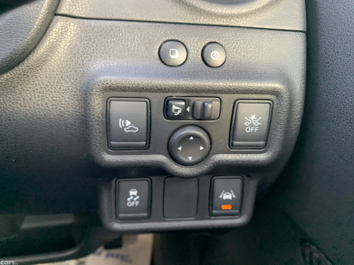 Nissan Note MPV, Petrol Hybrid, 2017, Silver