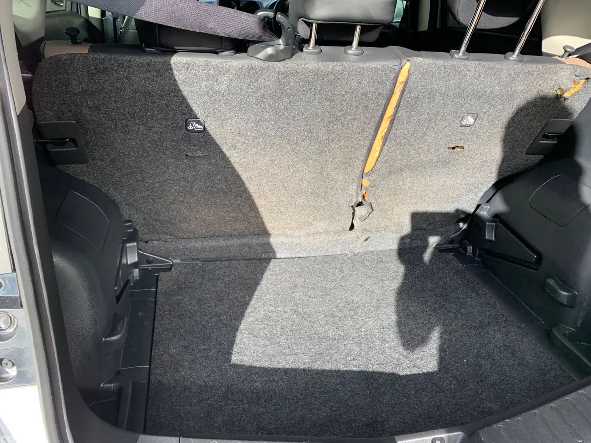 Nissan Note MPV, Petrol Hybrid, 2017, Silver
