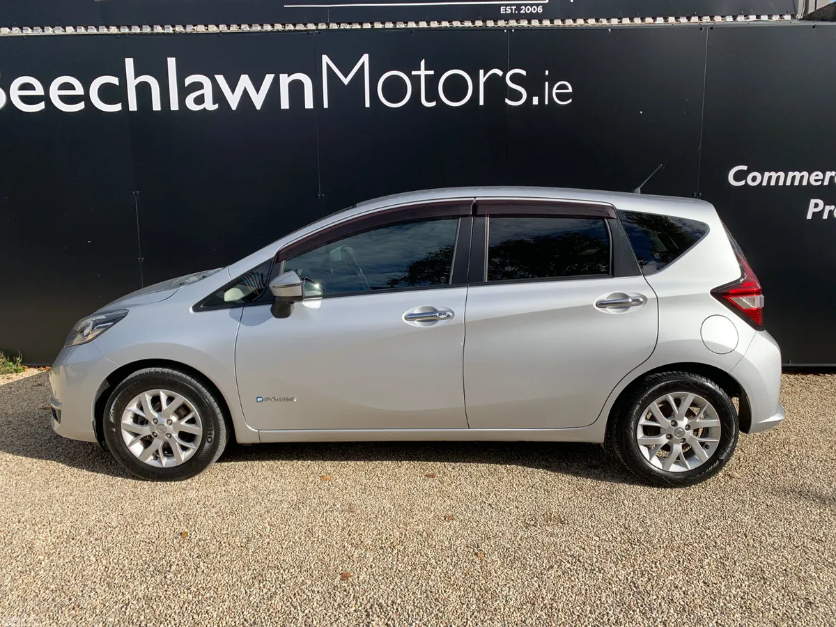 Nissan Note MPV, Petrol Hybrid, 2017, Silver