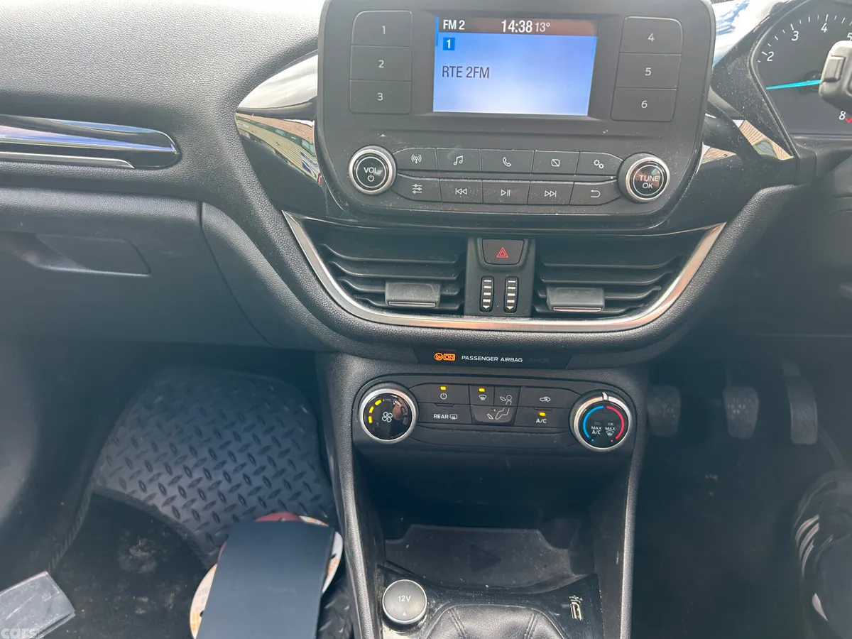 Ford Fiesta Hatchback, Petrol, 2019, Red