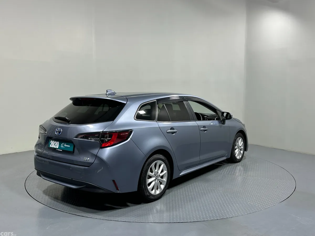 Toyota Corolla Estate, Petrol Hybrid, 2020, Grey