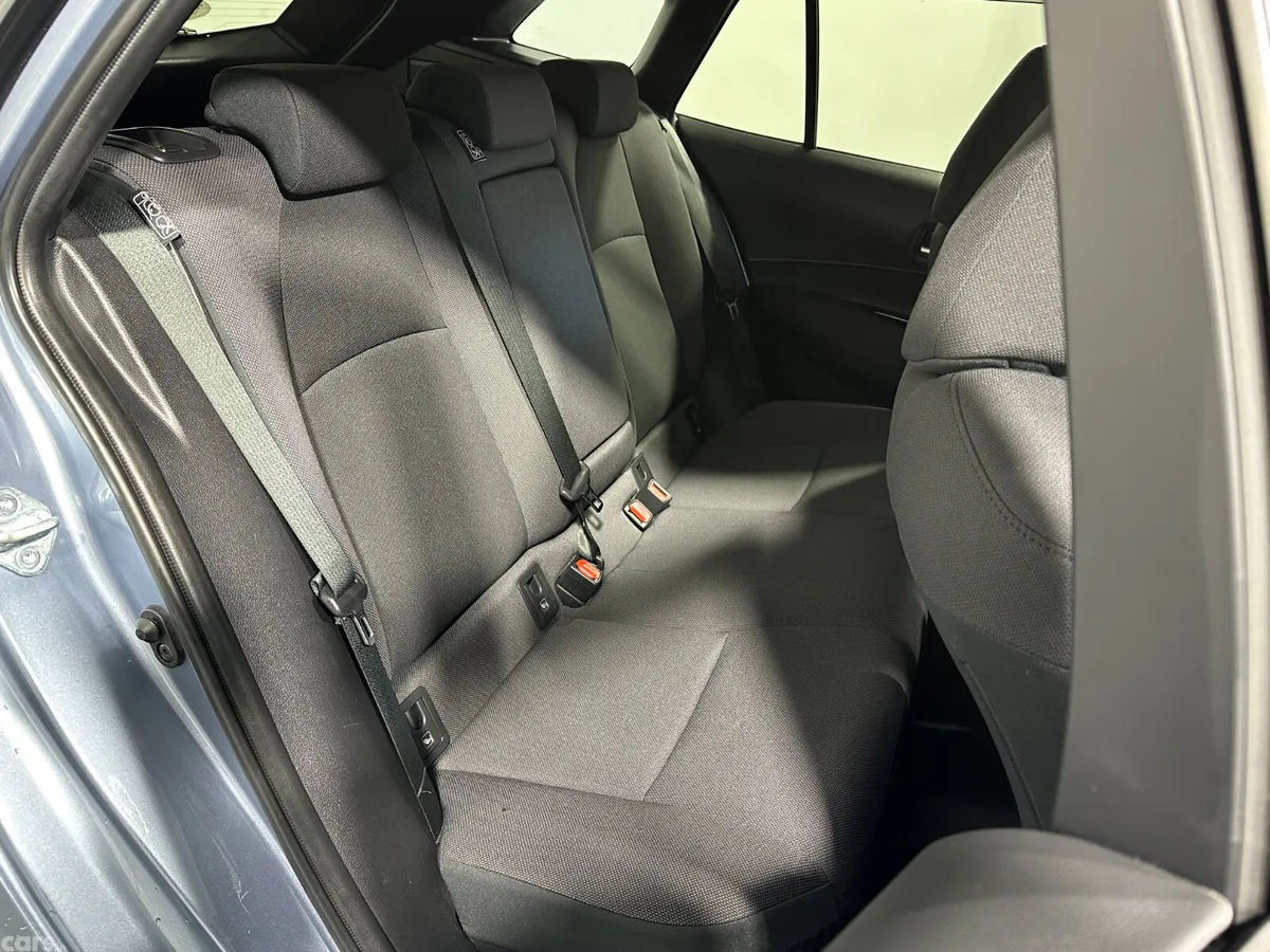 Toyota Corolla Estate, Petrol Hybrid, 2020, Grey