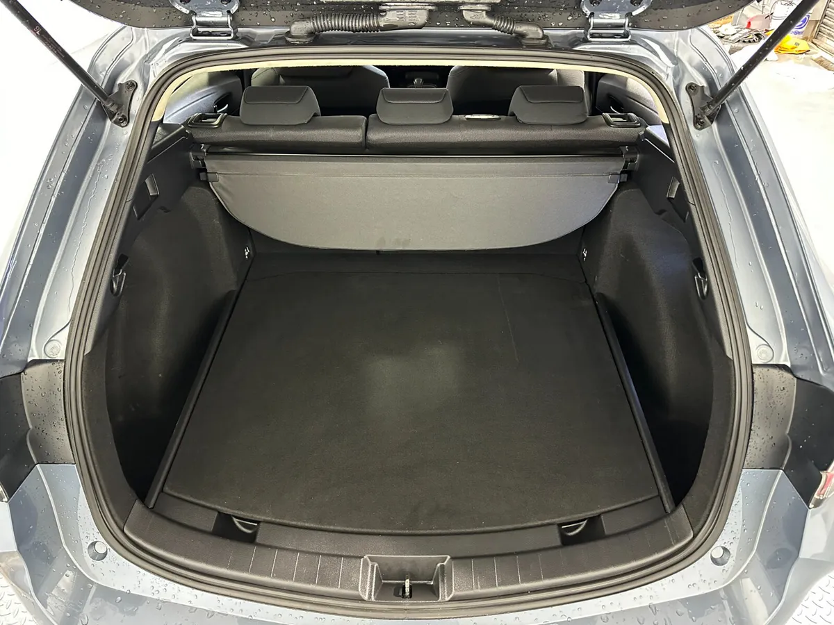 Toyota Corolla Estate, Petrol Hybrid, 2020, Grey