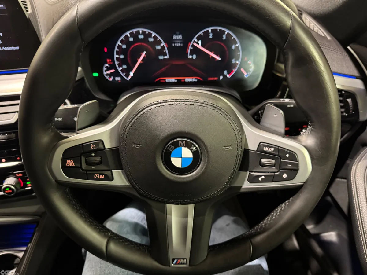 BMW 5-Series Saloon, Diesel, 2019, Black