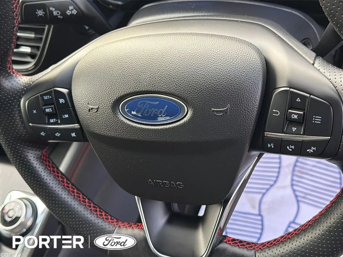 Ford Kuga SUV, Petrol, 2024, Red