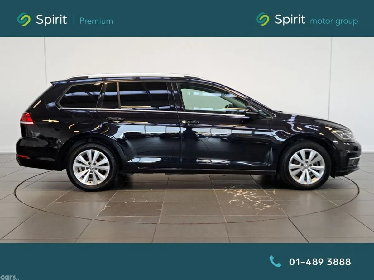 Volkswagen Golf Estate, Petrol, 2018, Black
