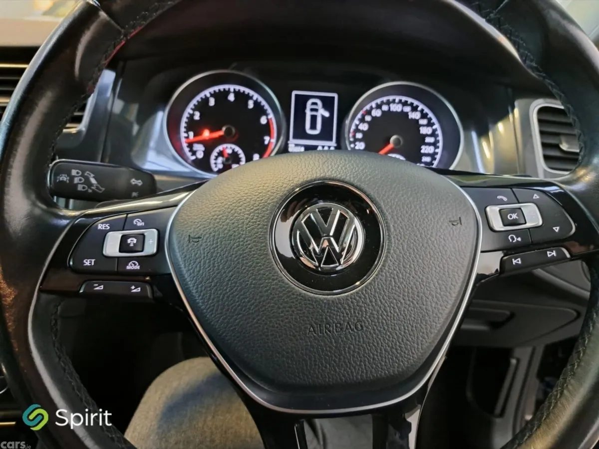 Volkswagen Golf Estate, Petrol, 2018, Black