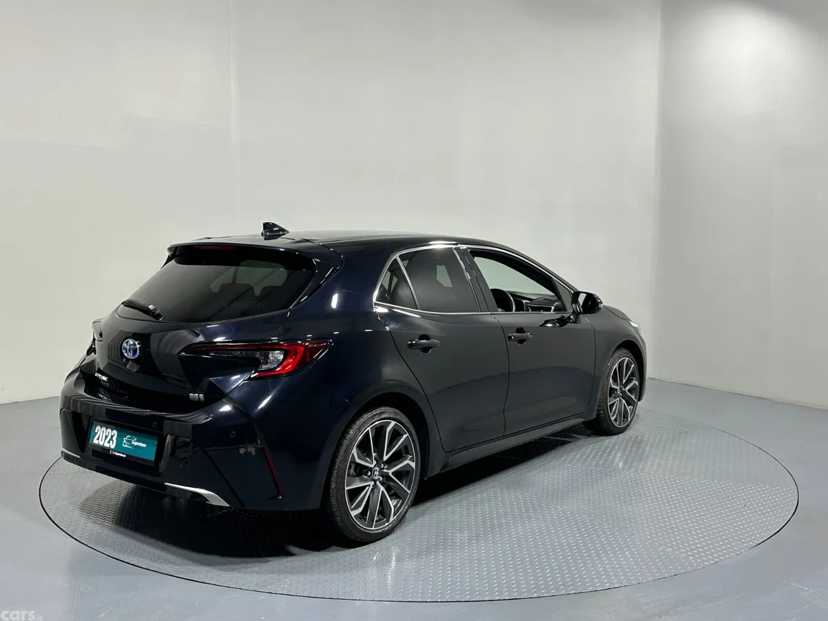 Toyota Corolla Hatchback, Petrol Hybrid, 2023, Black