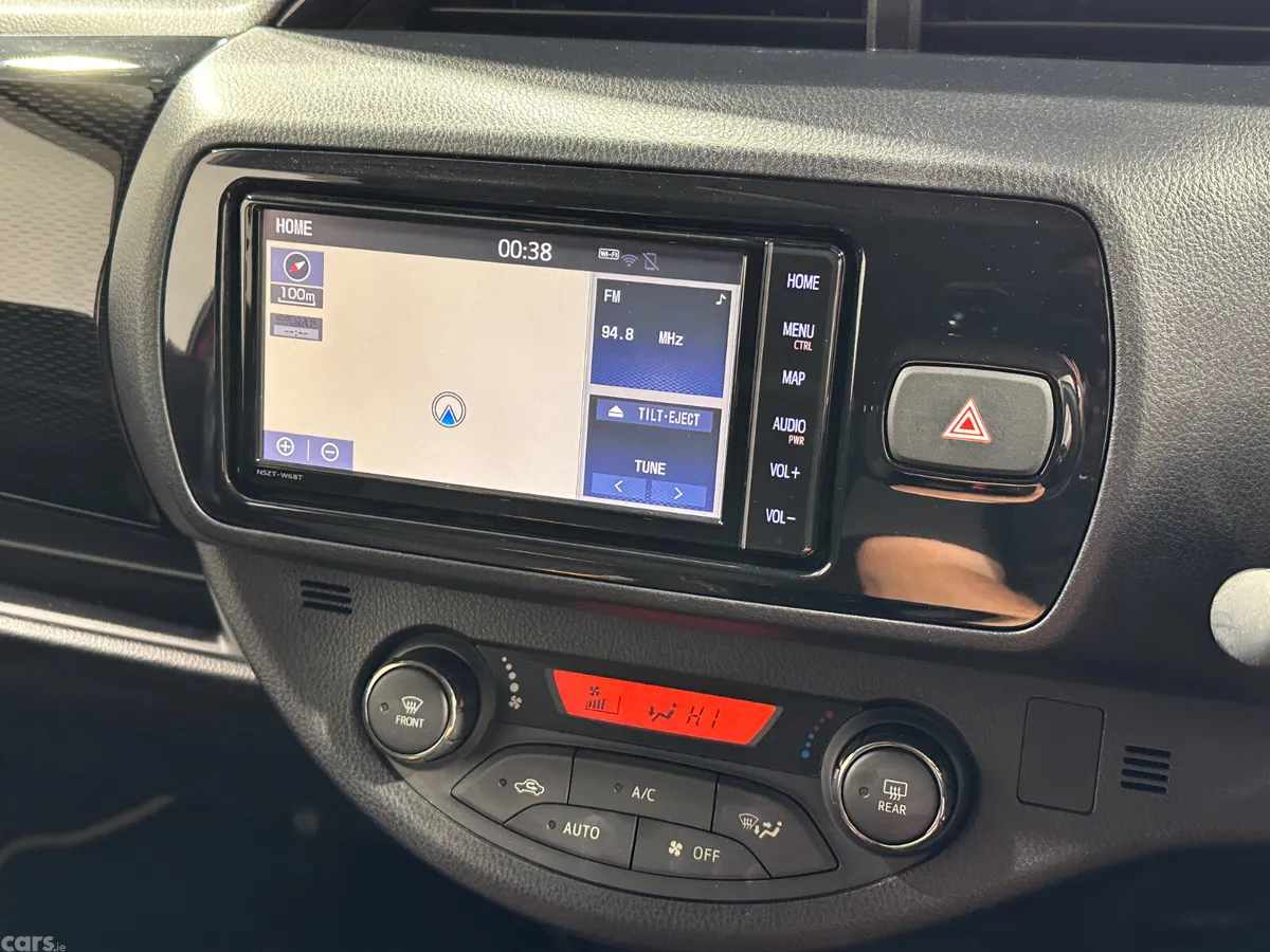Toyota Yaris Hatchback, Petrol Hybrid, 2019, Red
