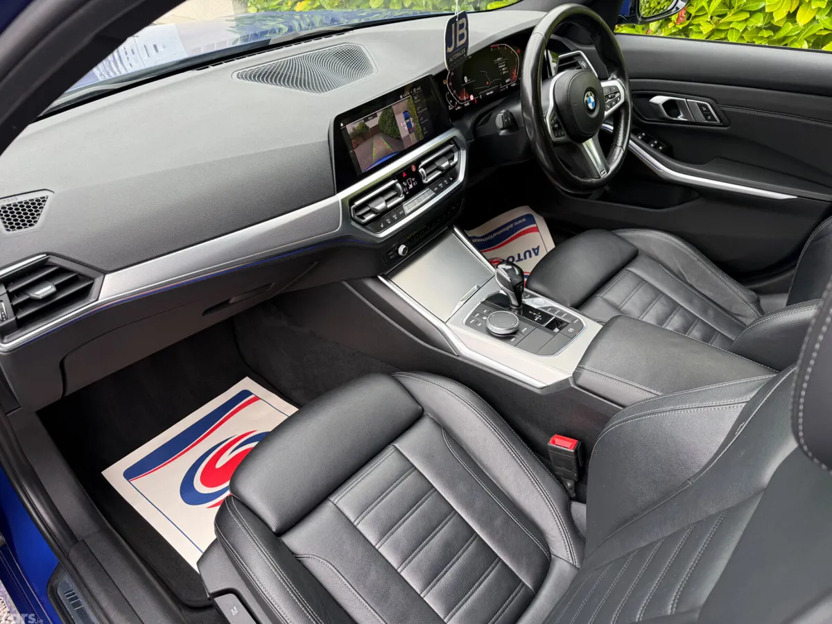 BMW 3-Series Saloon, Diesel, 2019, Blue