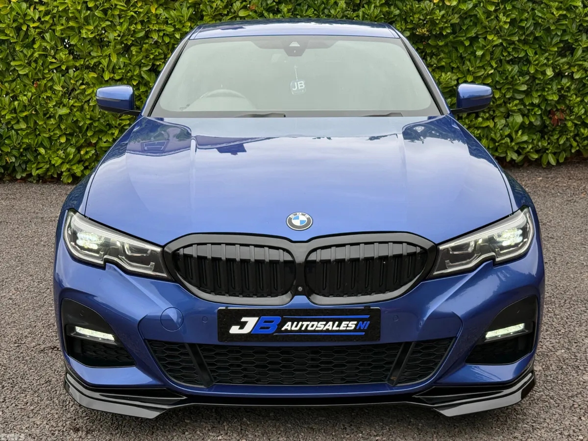 BMW 3-Series Saloon, Diesel, 2019, Blue