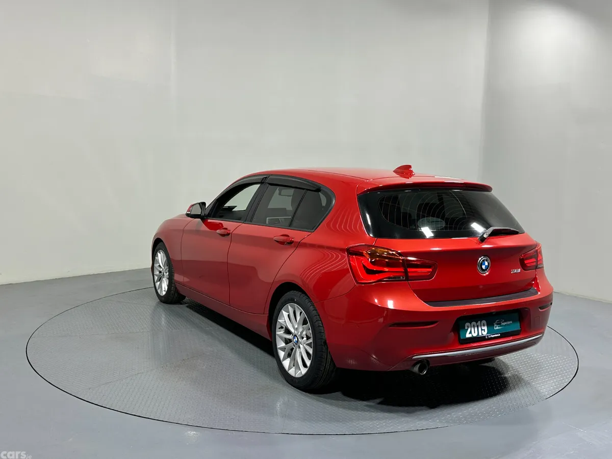 BMW 1-Series Hatchback, Petrol, 2019, Red
