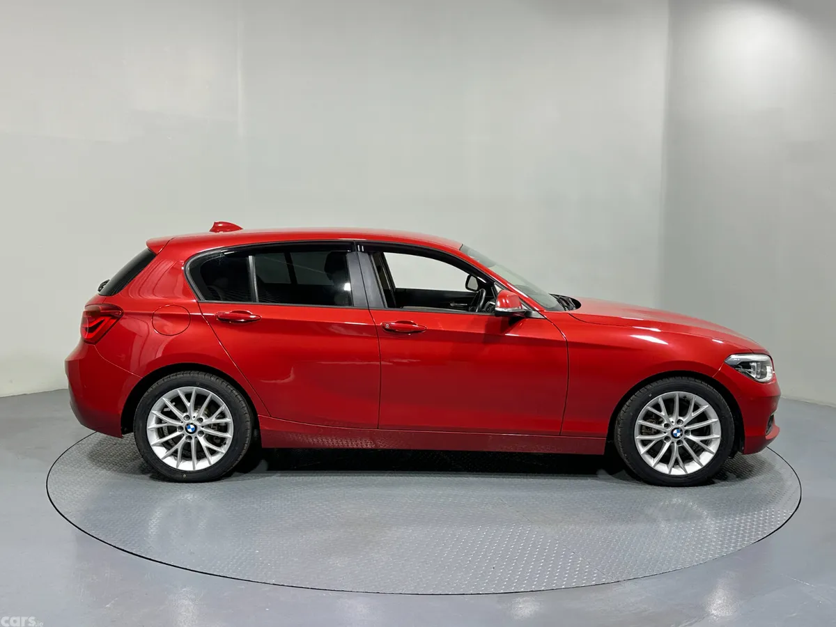 BMW 1-Series Hatchback, Petrol, 2019, Red