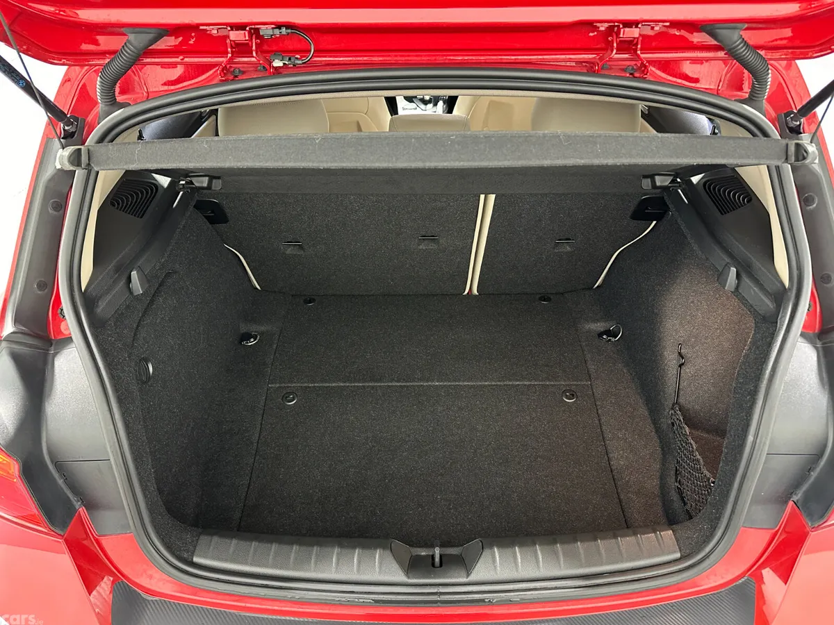 BMW 1-Series Hatchback, Petrol, 2019, Red