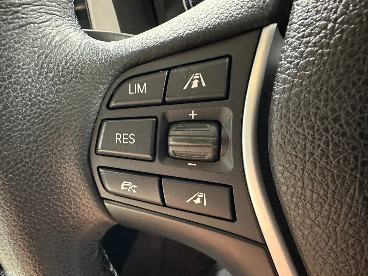 BMW 1-Series Hatchback, Petrol, 2019, Red