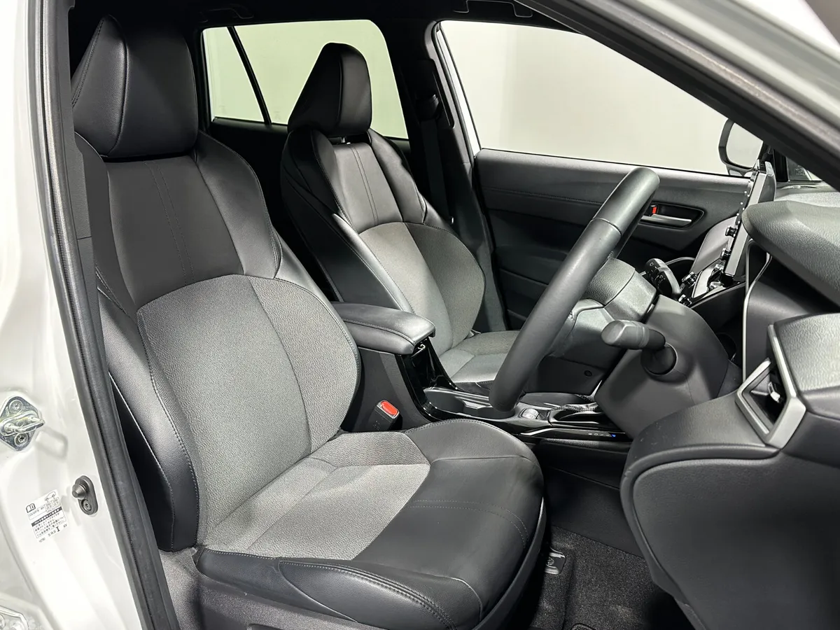 Toyota Corolla Cross SUV, Petrol Hybrid, 2023, White