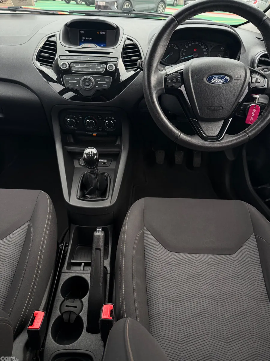 Ford KA Hatchback, Petrol, 2017, Blue