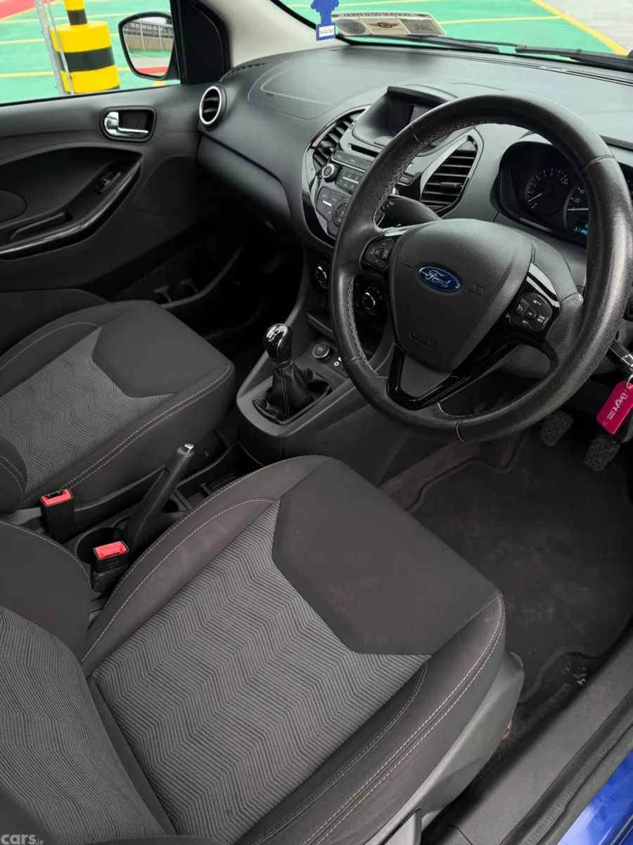 Ford KA Hatchback, Petrol, 2017, Blue