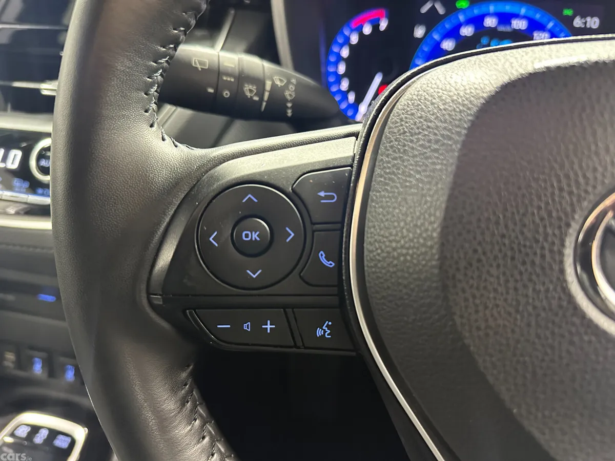 Toyota Corolla Cross SUV, Petrol Hybrid, 2023, Silver