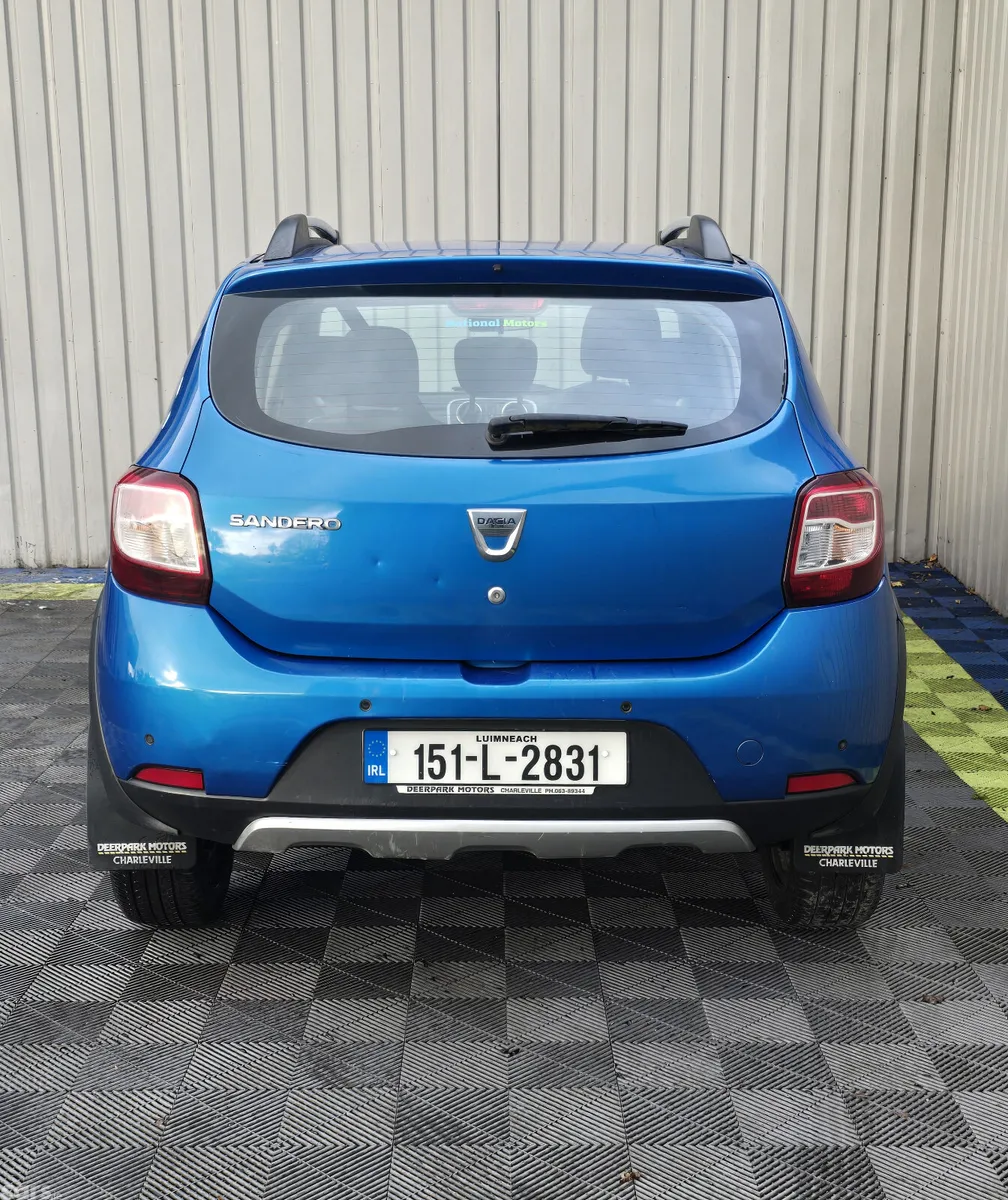 Dacia Sandero Stepway Hatchback, Diesel, 2015, Blue