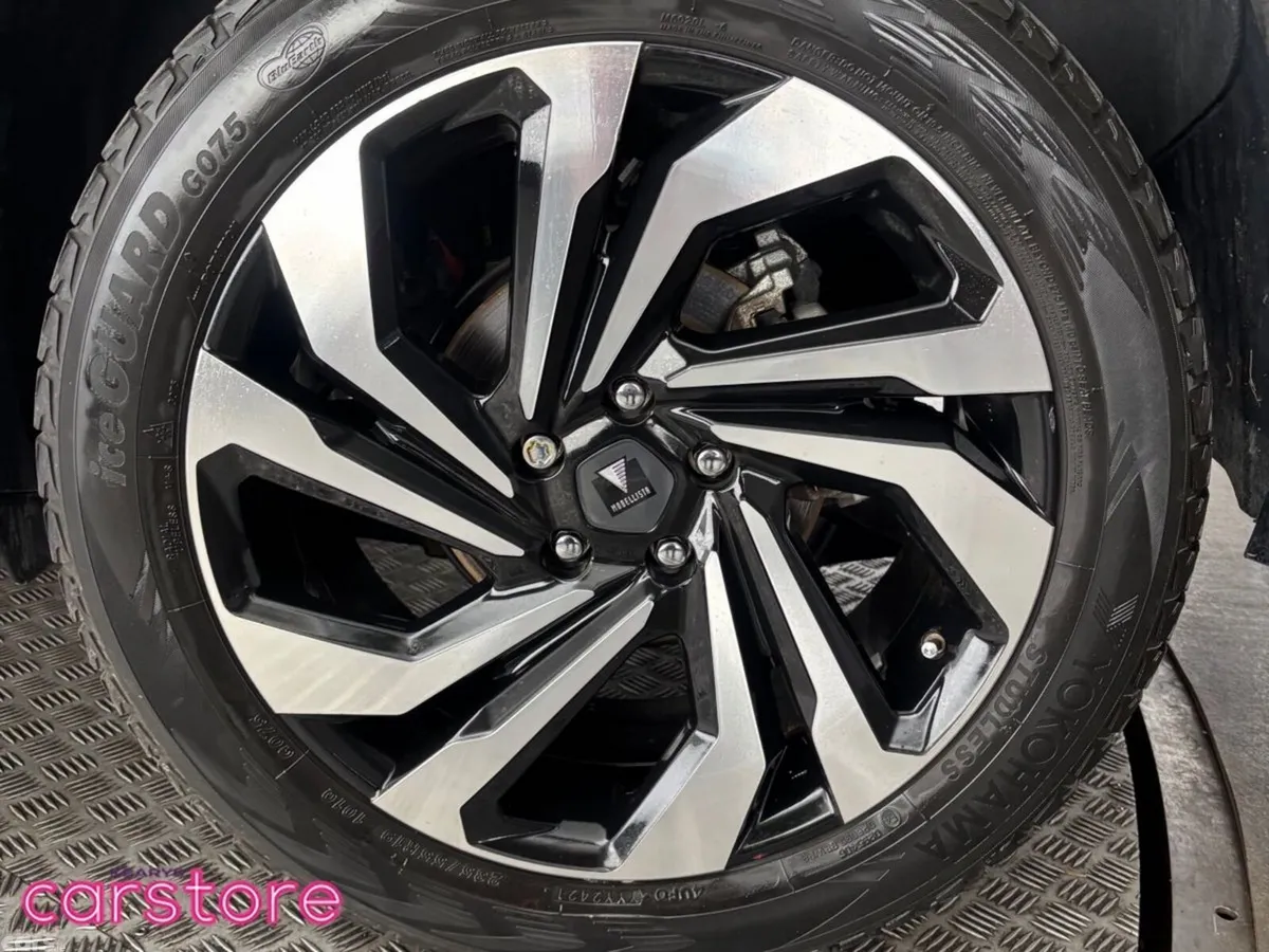 Toyota RAV4 SUV, Petrol Hybrid, 2021, Black