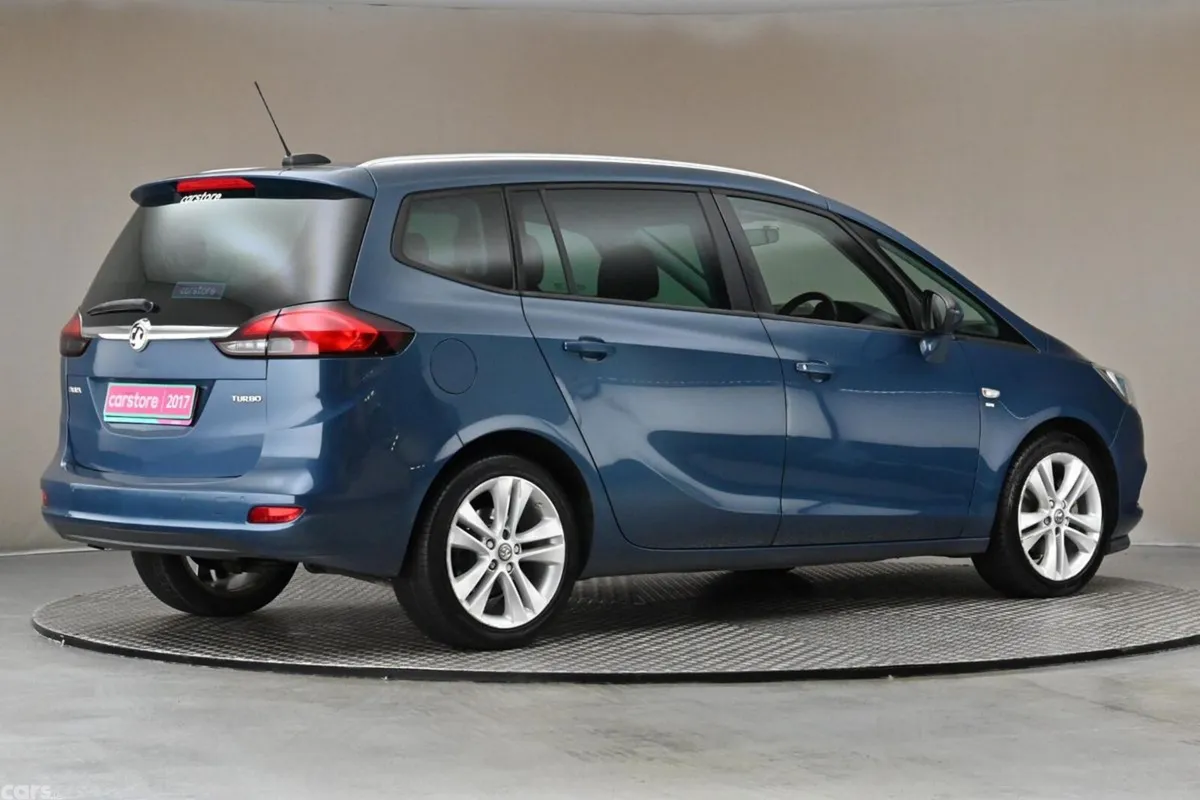 Vauxhall Zafira MPV, Petrol, 2017, Blue