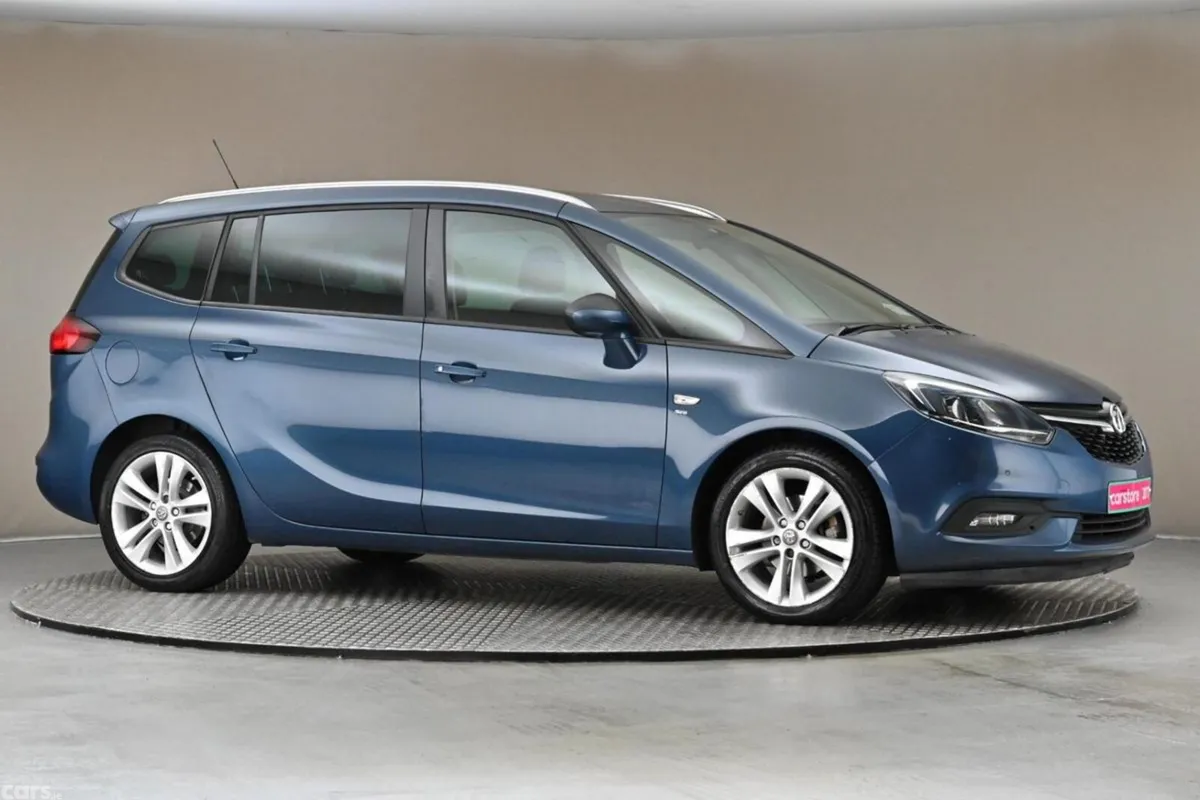 Vauxhall Zafira MPV, Petrol, 2017, Blue