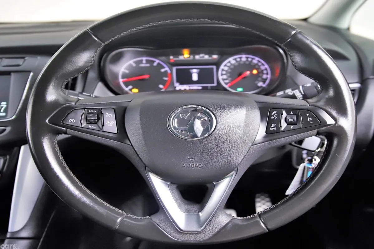 Vauxhall Zafira MPV, Petrol, 2017, Blue