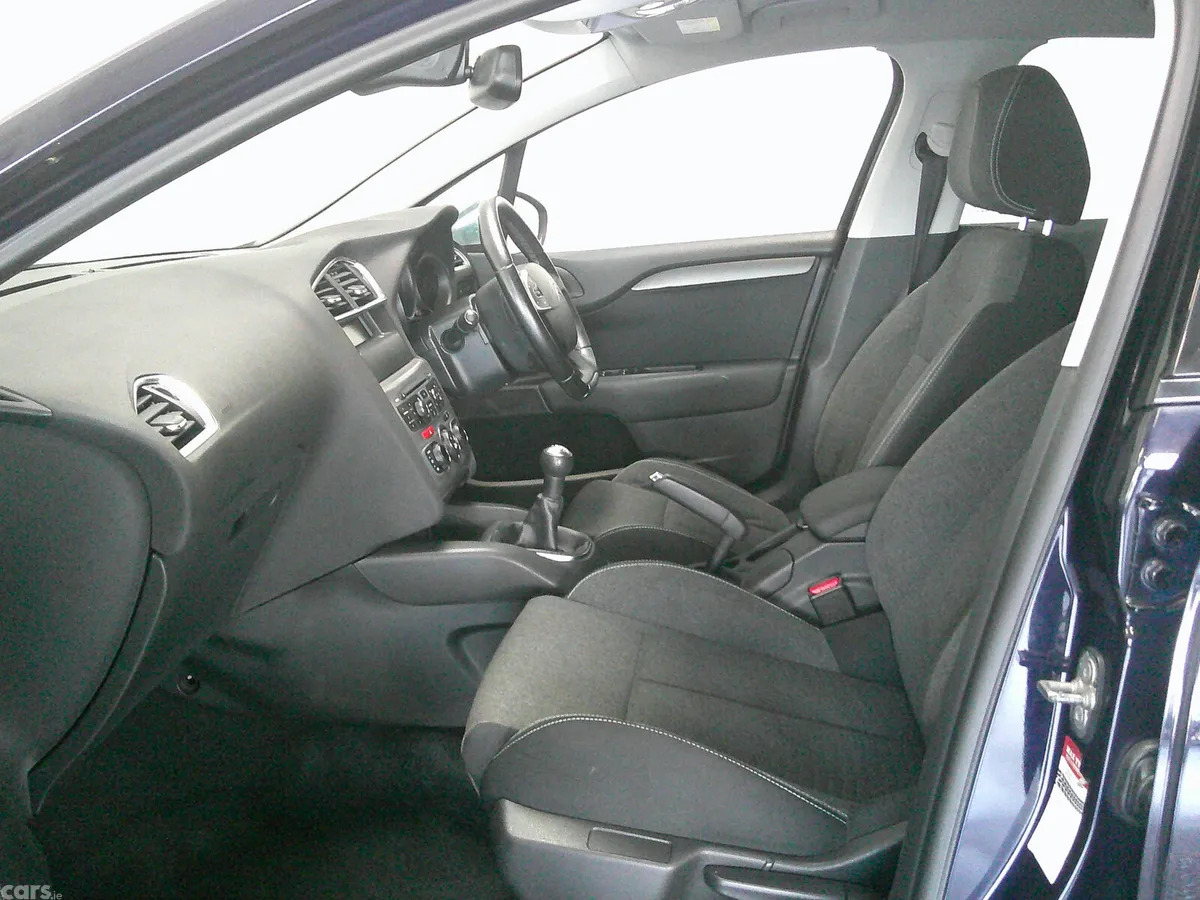 Citroen C4 Hatchback, Diesel, 2016, Blue