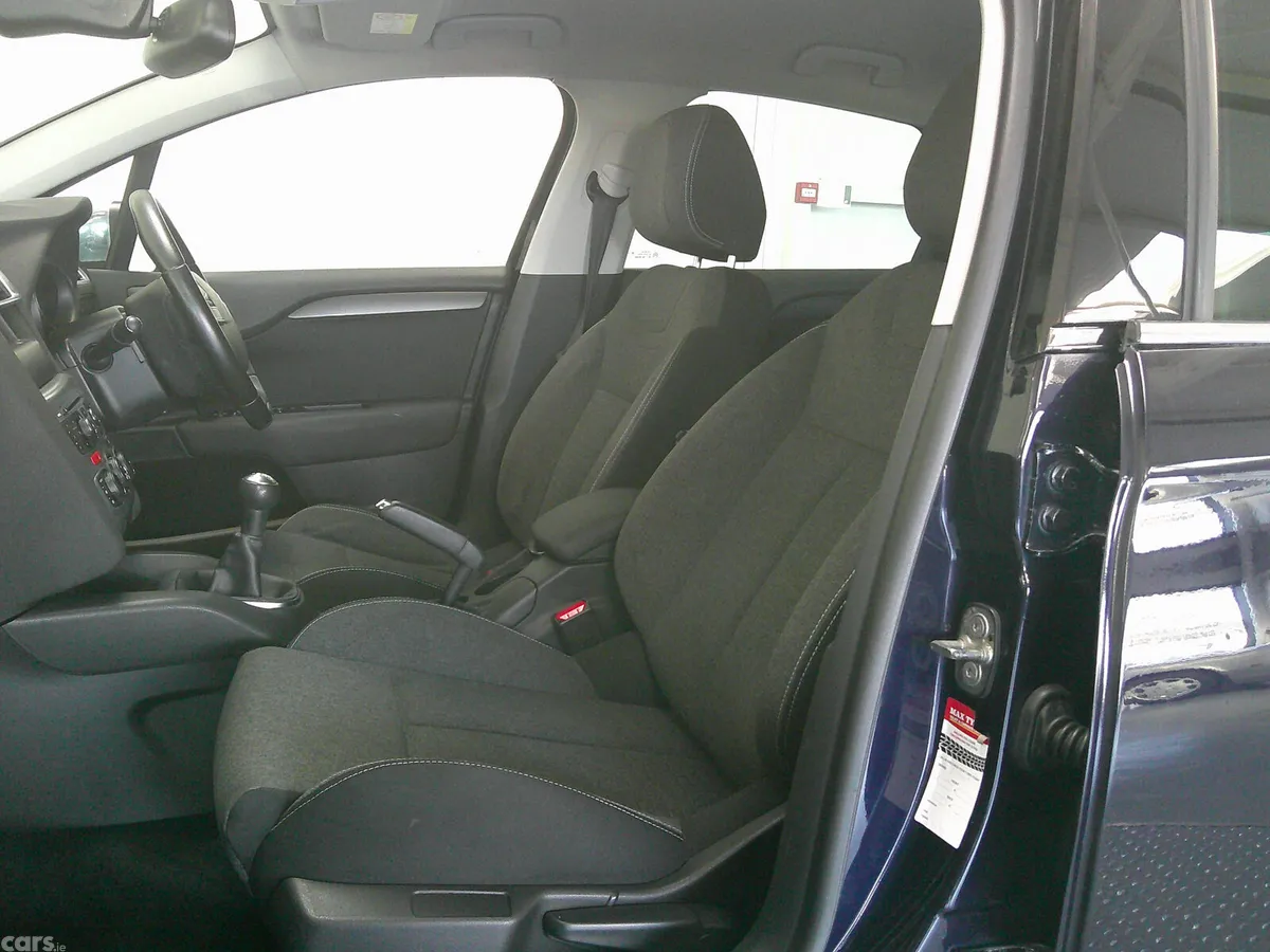 Citroen C4 Hatchback, Diesel, 2016, Blue