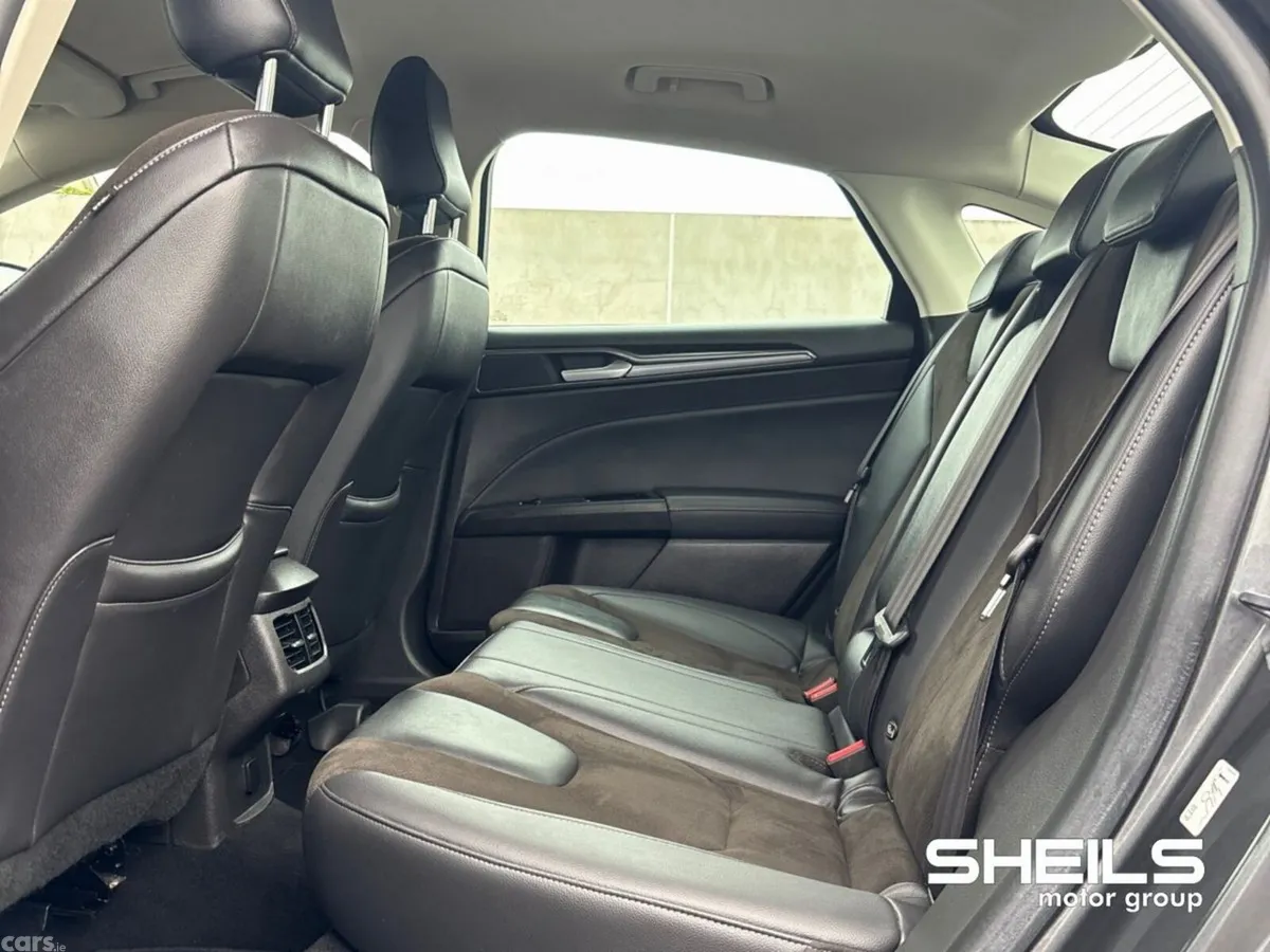 Ford Mondeo Saloon, Petrol Hybrid, 2019, Silver