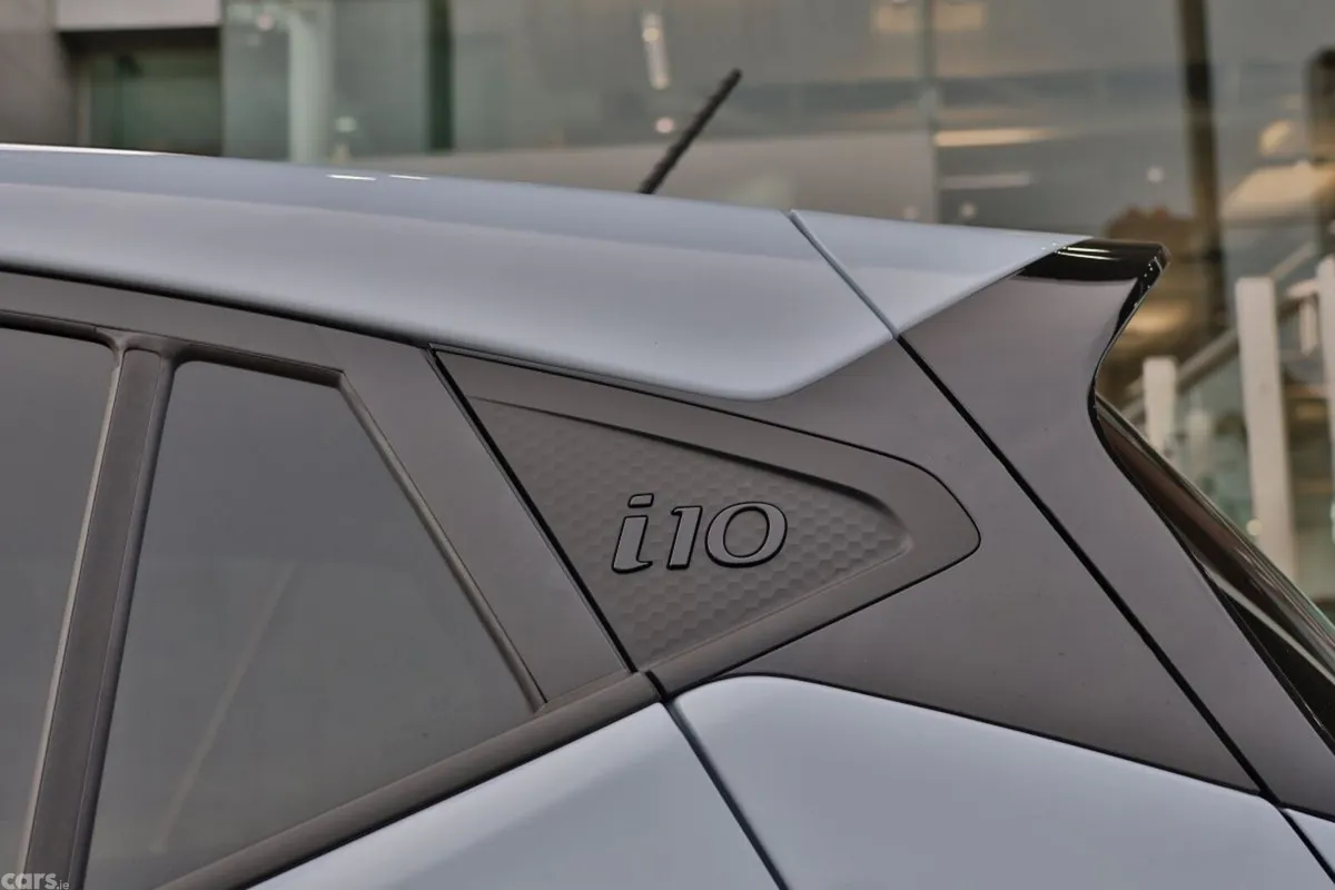 Hyundai i10 Hatchback, Petrol, 2021, Blue