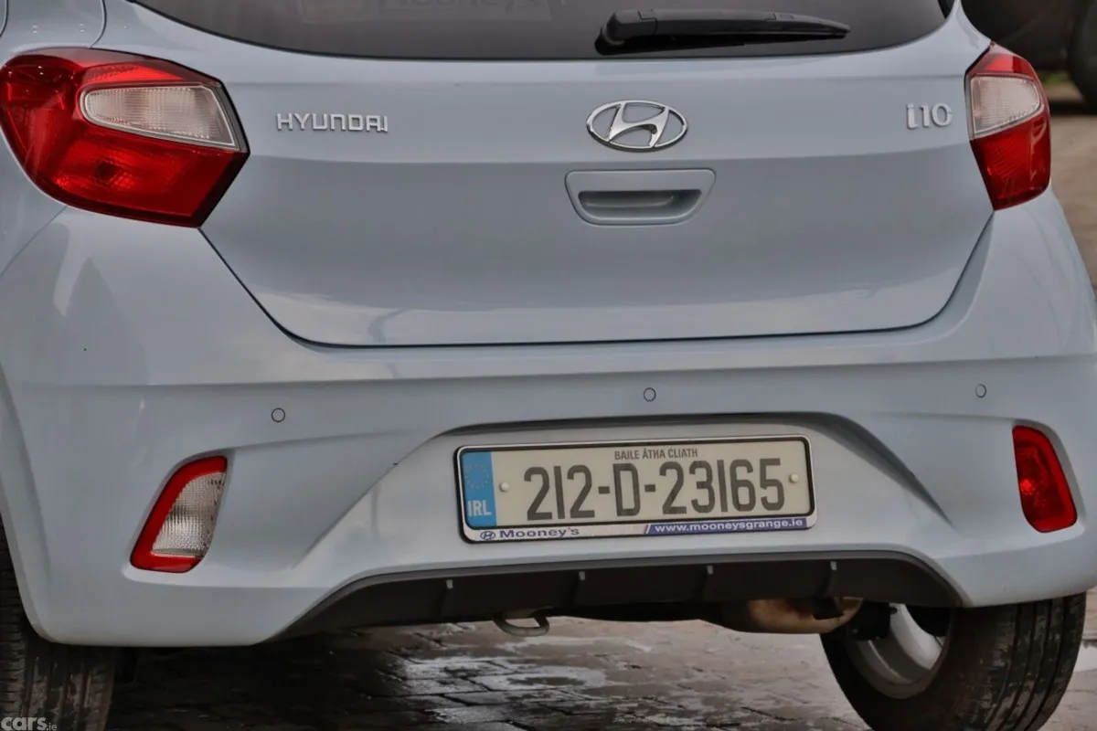 Hyundai i10 Hatchback, Petrol, 2021, Blue