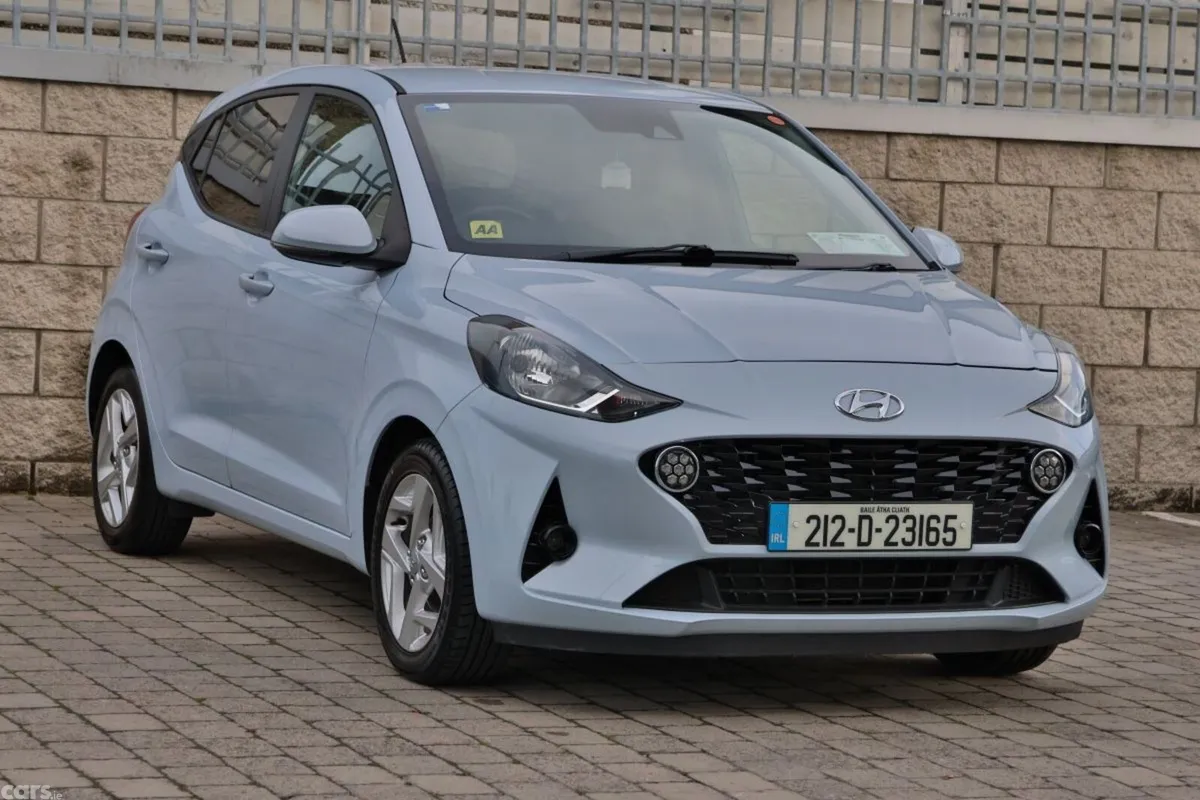 Hyundai i10 Hatchback, Petrol, 2021, Blue