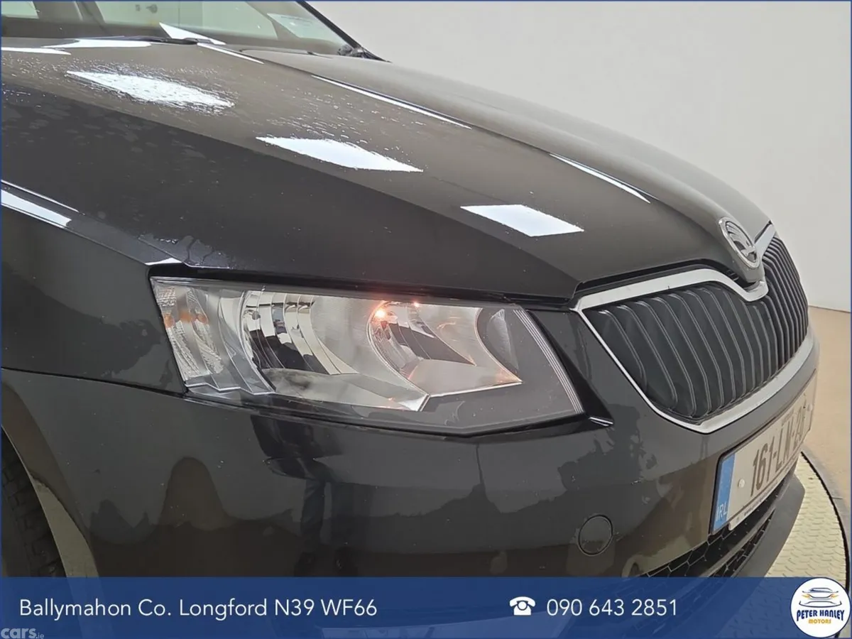 Skoda Octavia Saloon, Diesel, 2016, Black