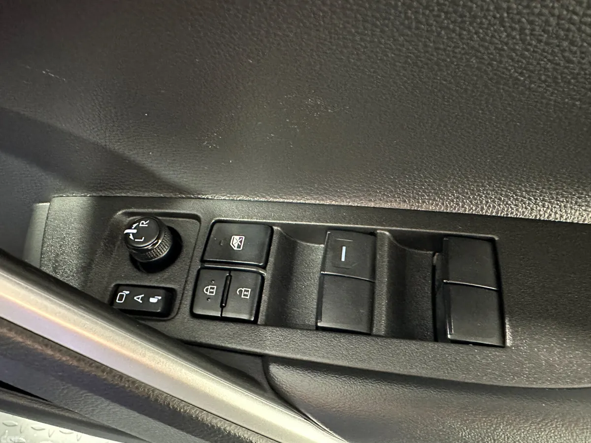Toyota Corolla Cross SUV, Petrol Hybrid, 2024, Blue