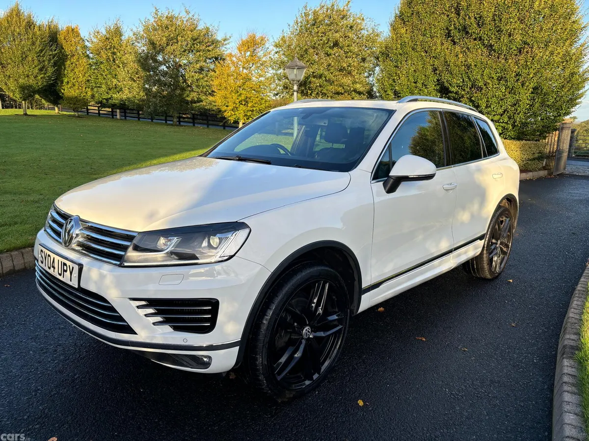 Volkswagen Touareg SUV, Diesel, 2015, White