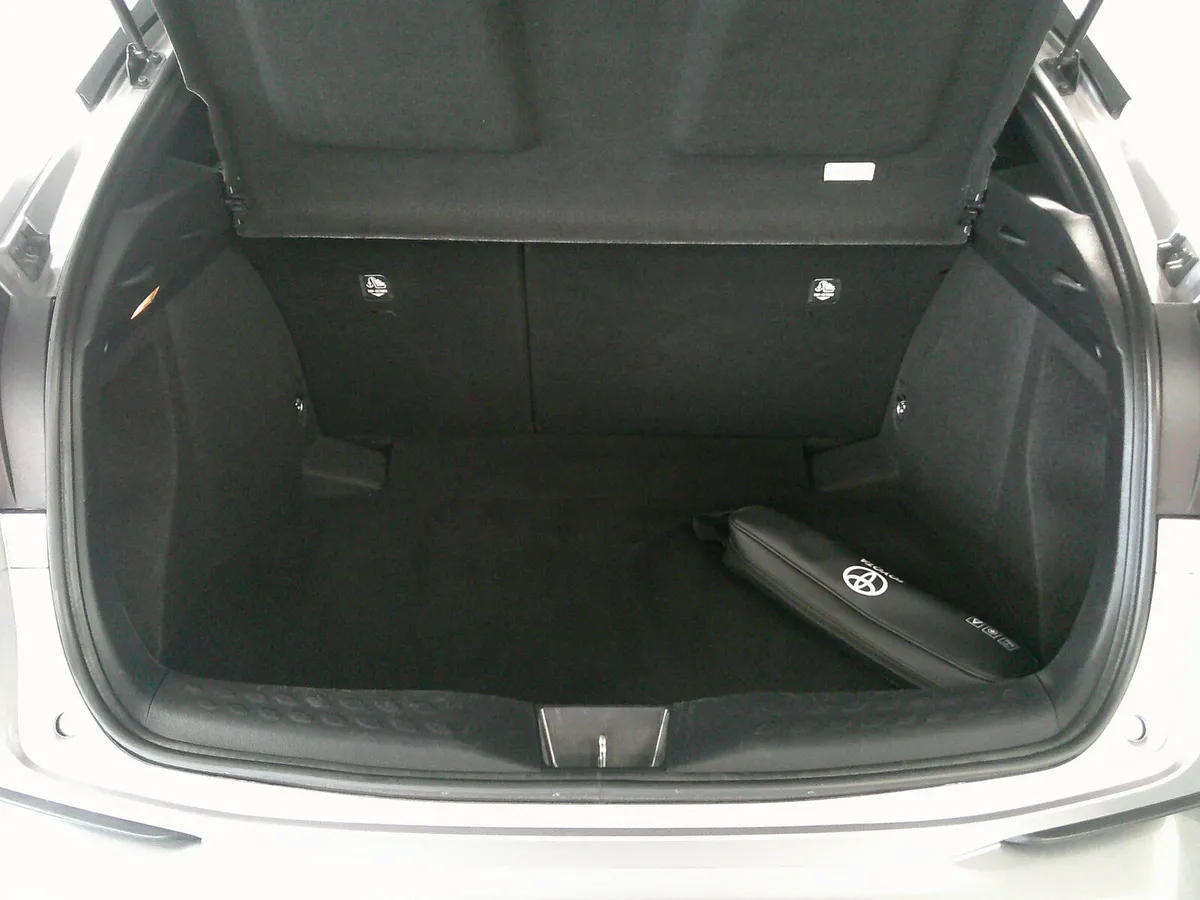 Toyota C-HR Hatchback, Petrol Hybrid, 2018, Grey